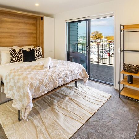Prime Locale: Studio With Balcony Christchurch Ngoại thất bức ảnh