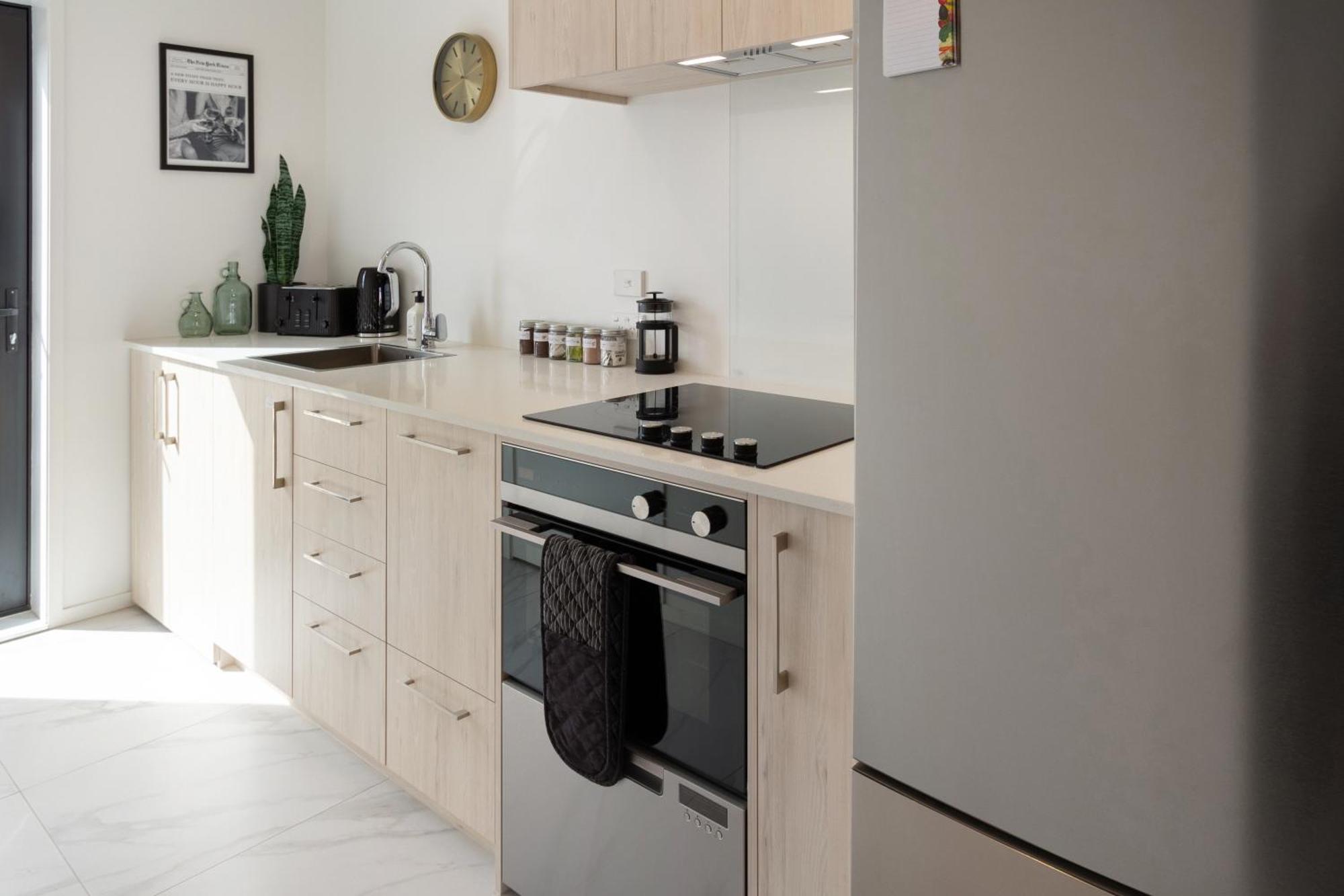 Prime Locale: Studio With Balcony Christchurch Ngoại thất bức ảnh